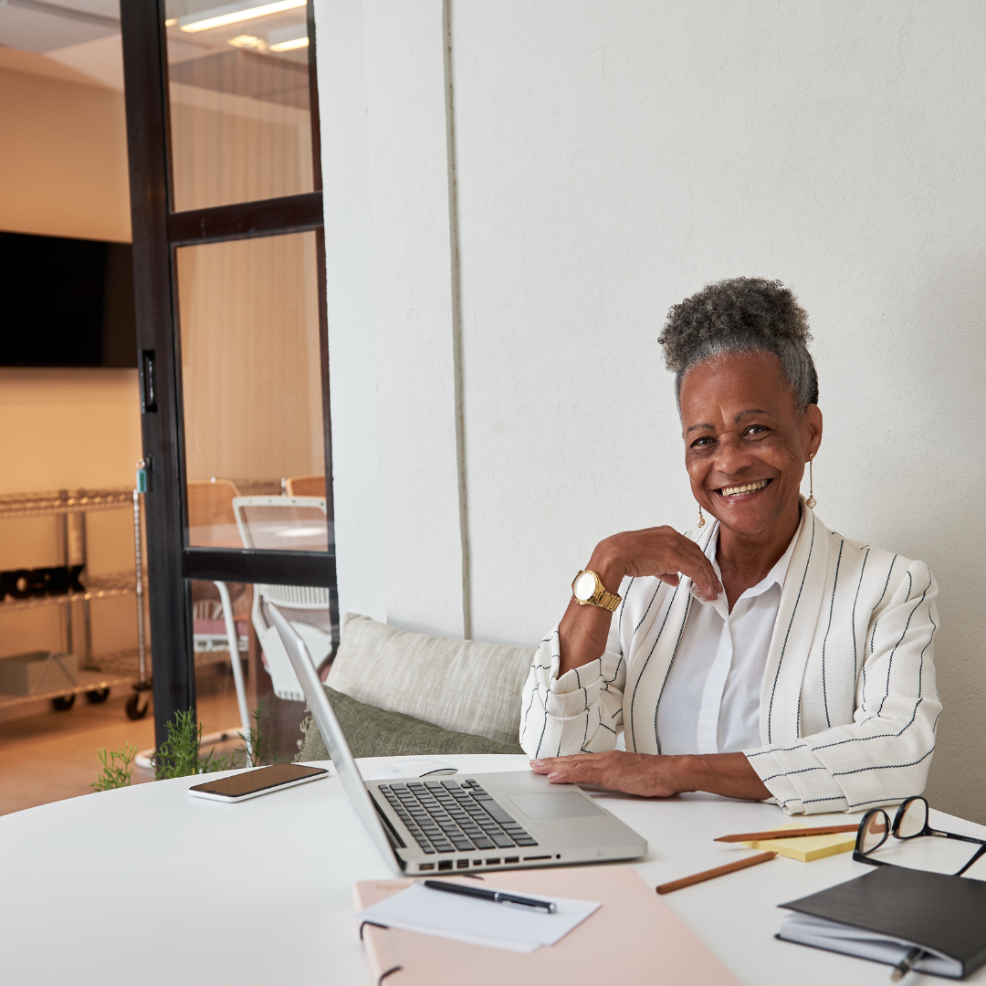 The No-Tech Hustle™ – How Seniors Can Use AI to Make Money From Home